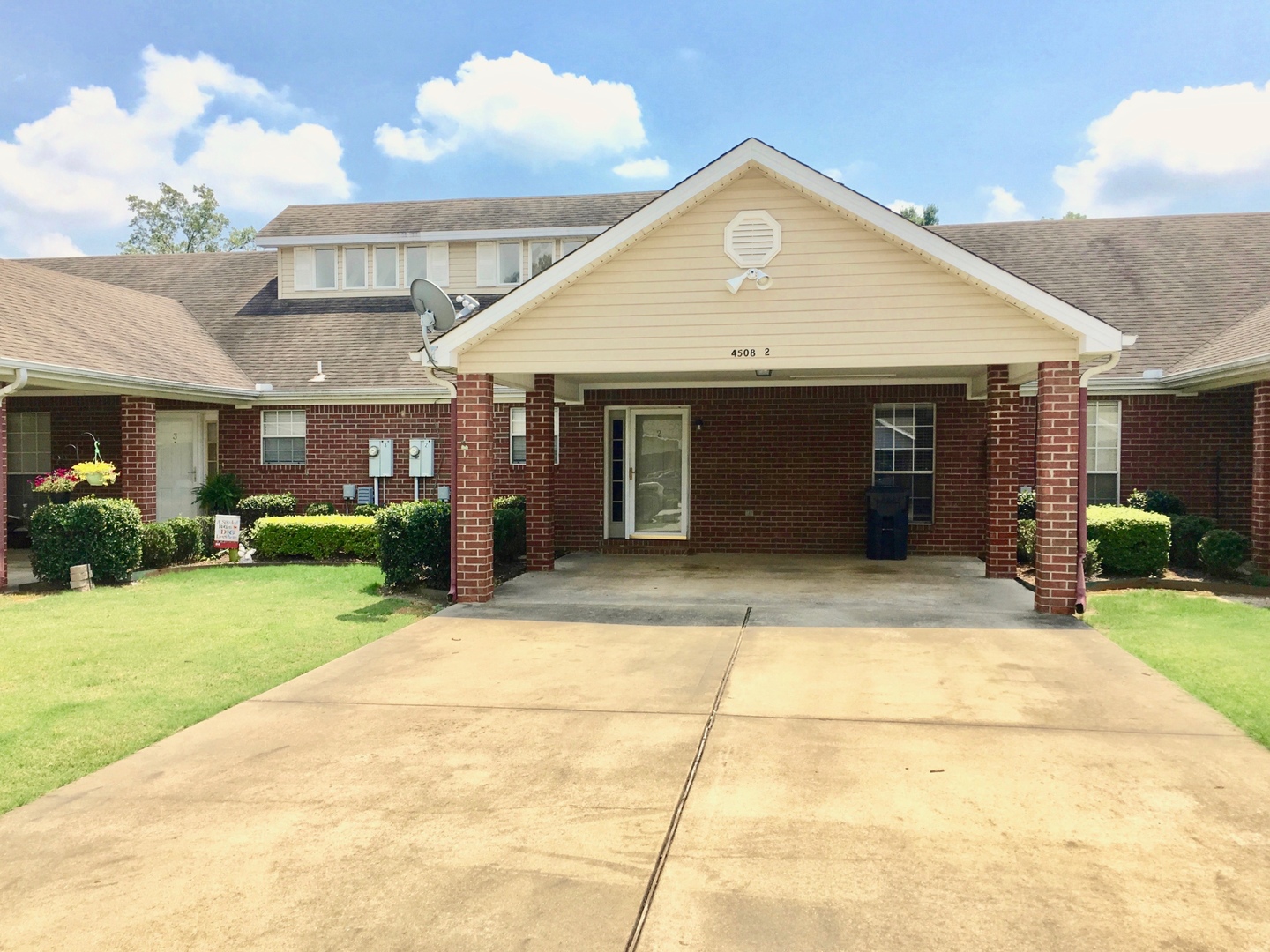 Jonesboro Apartment: 4508 Antosh #2