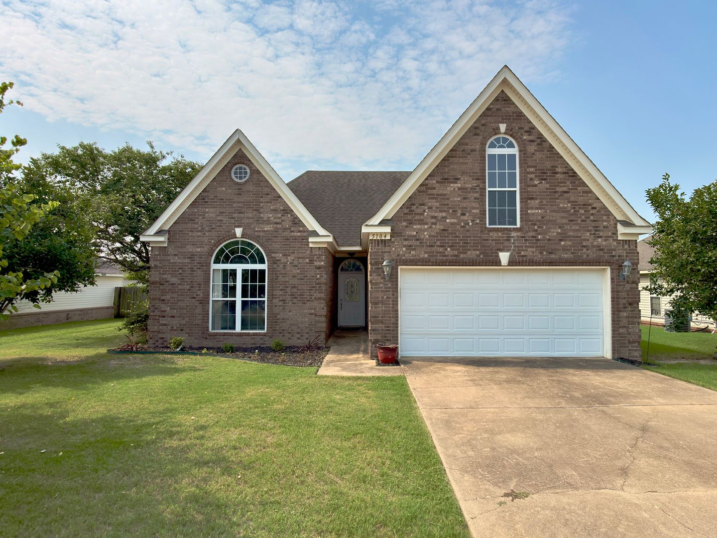 Jonesboro House: 5104 Deerfield Drive