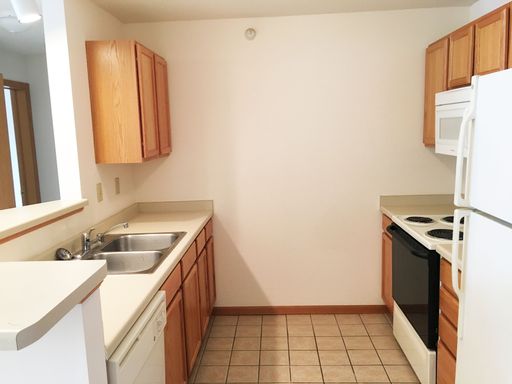 One Bedroom, One Bathroom – photo 1