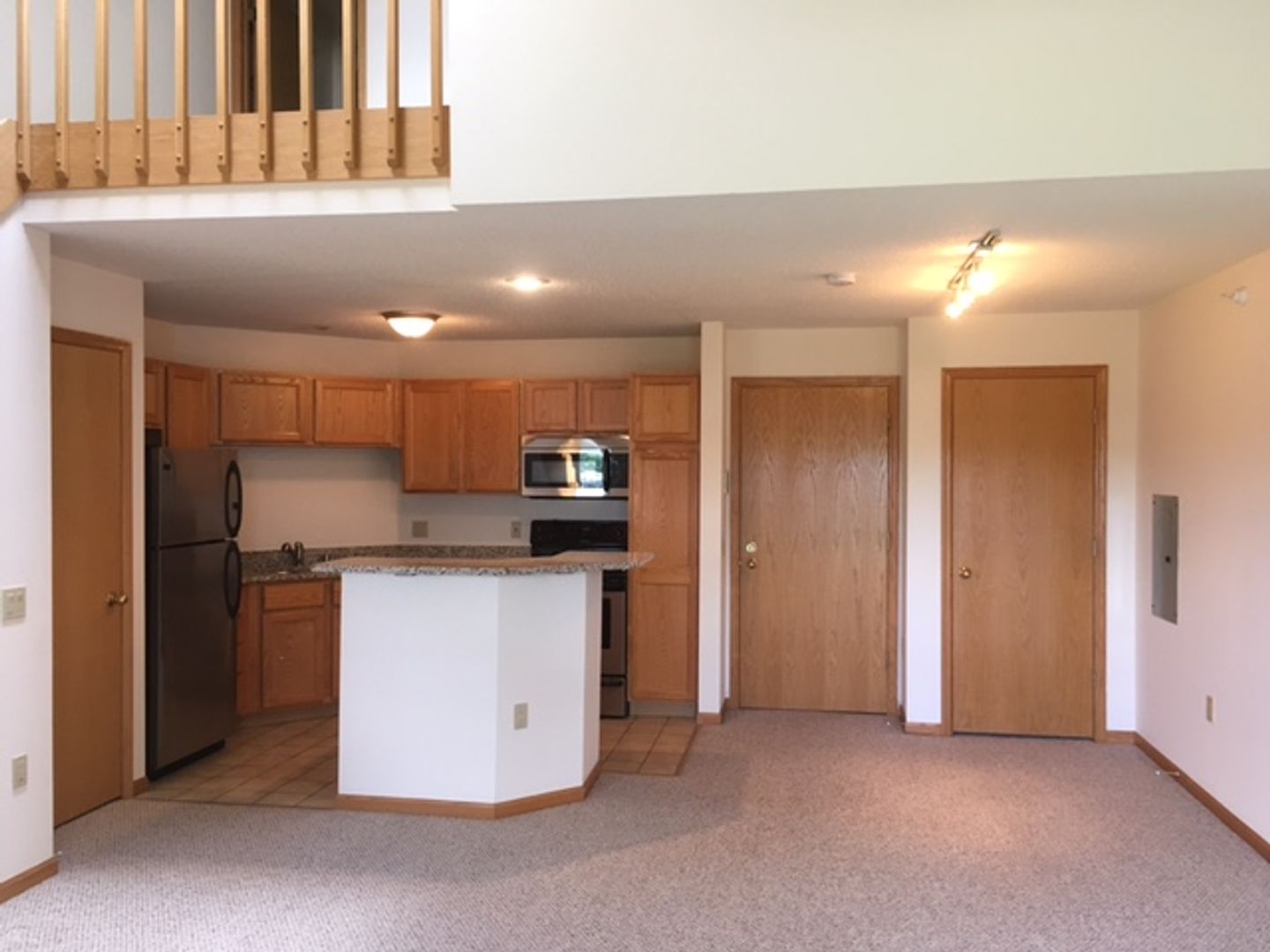 Fitchburg Apartment: 2892 Mickelson Parkway #100
