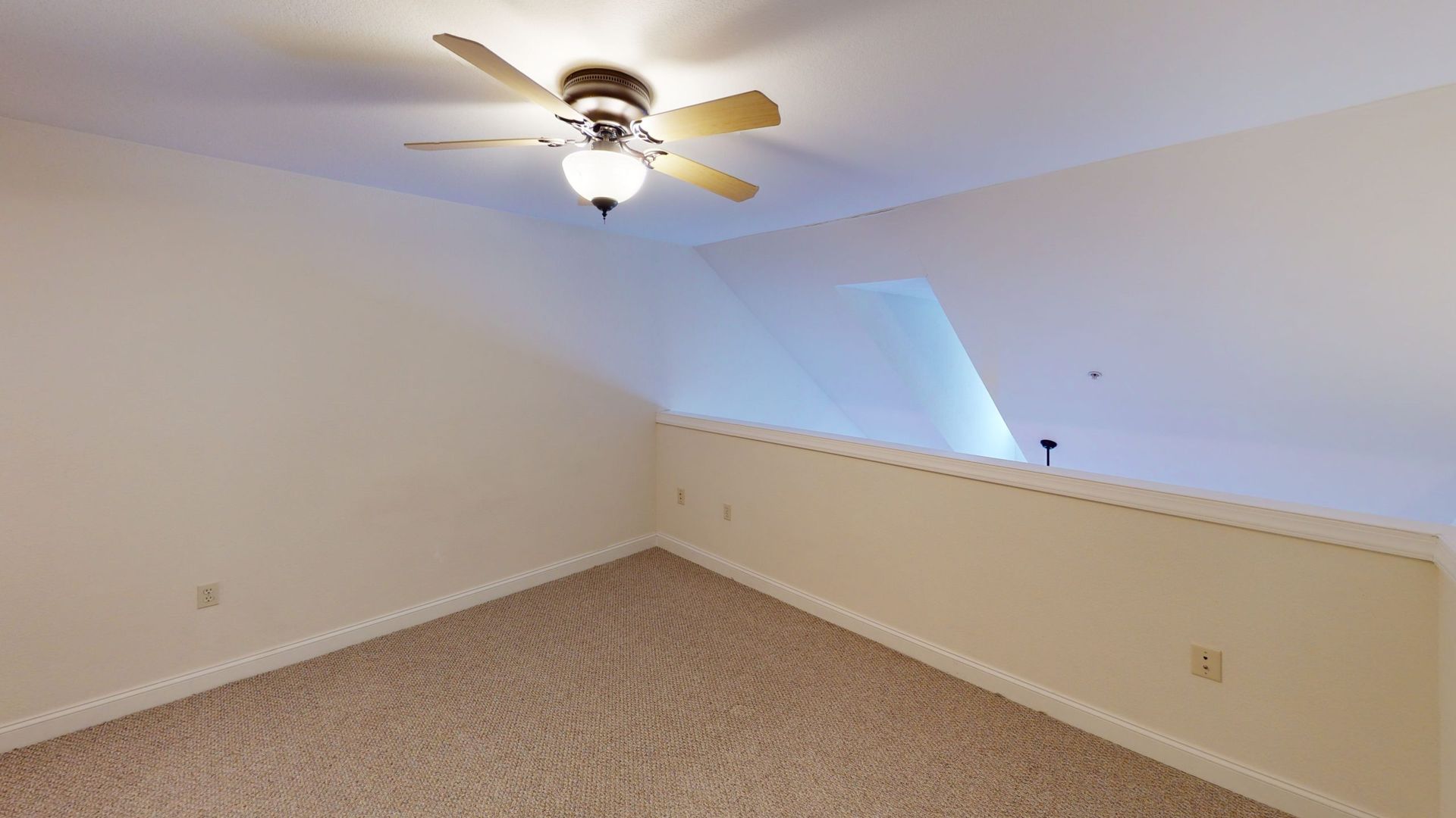 Delafield Apartment: 402 & 404 Genesee Street