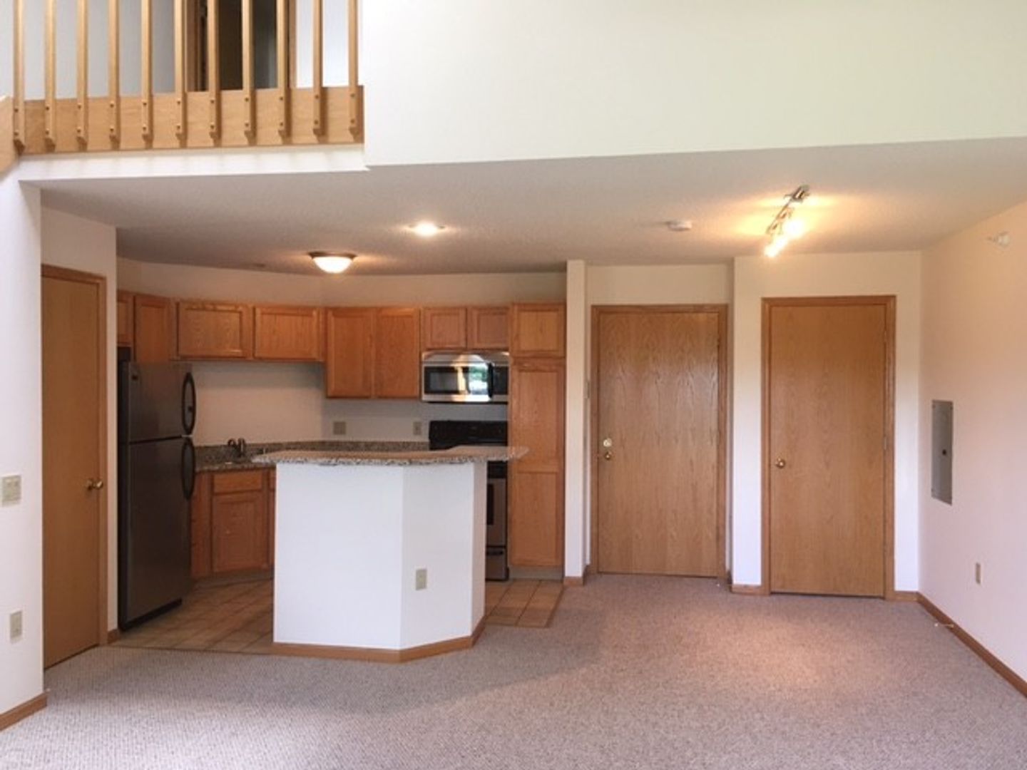 Fitchburg Apartment: 2892 Mickelson Parkway #100