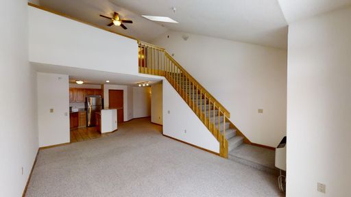 1 Bed, 1 Bath Loft Remodeled – photo 1