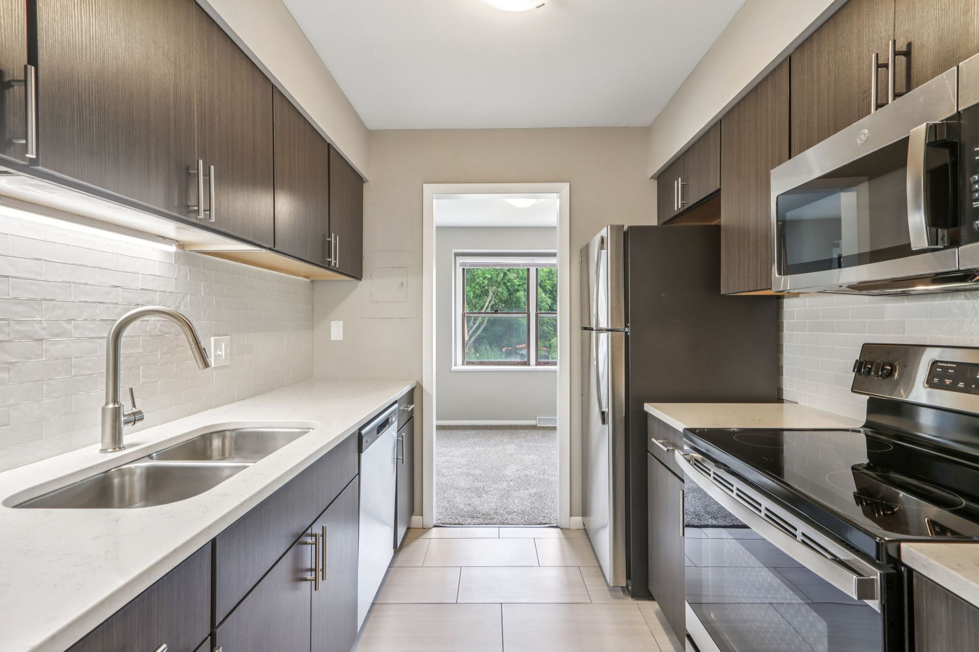 Madison Apartment: 3205 Stevens Street
