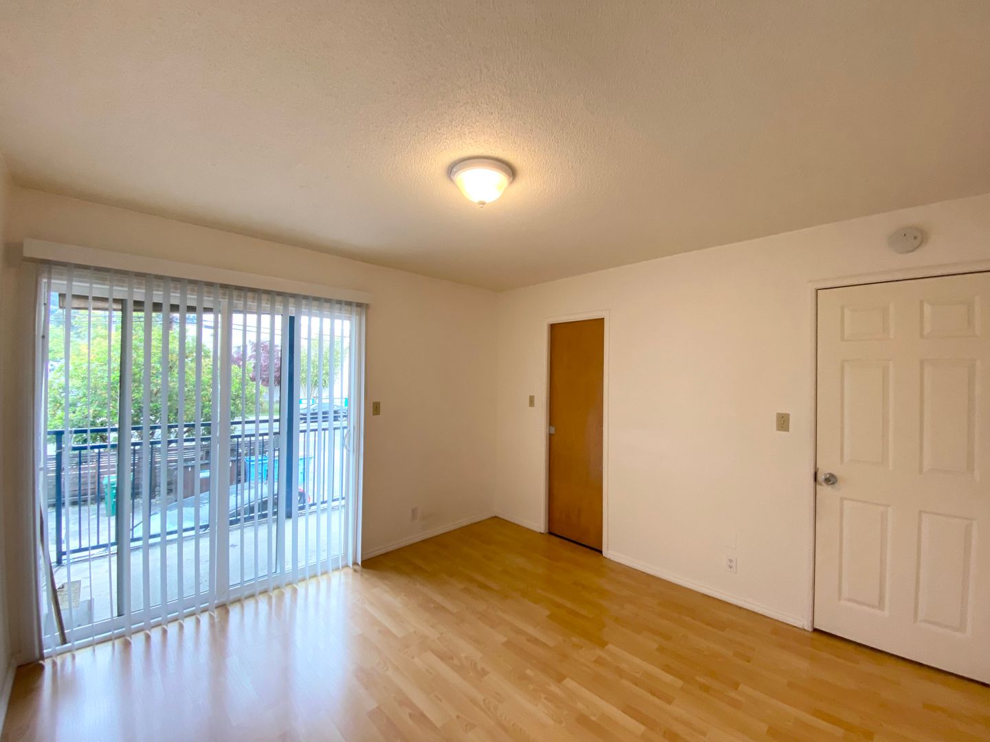 Berkeley Apartment: 1624 Milvia Street