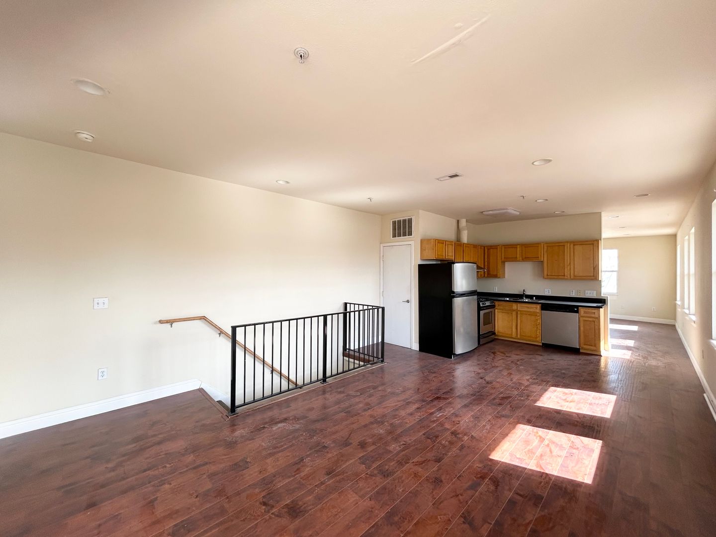 1746 16th Street, Unit 7, Oakland, CA 94607