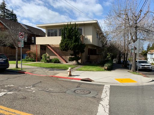2B1B in a desirable neighborhood in North Berkeley – photo 1