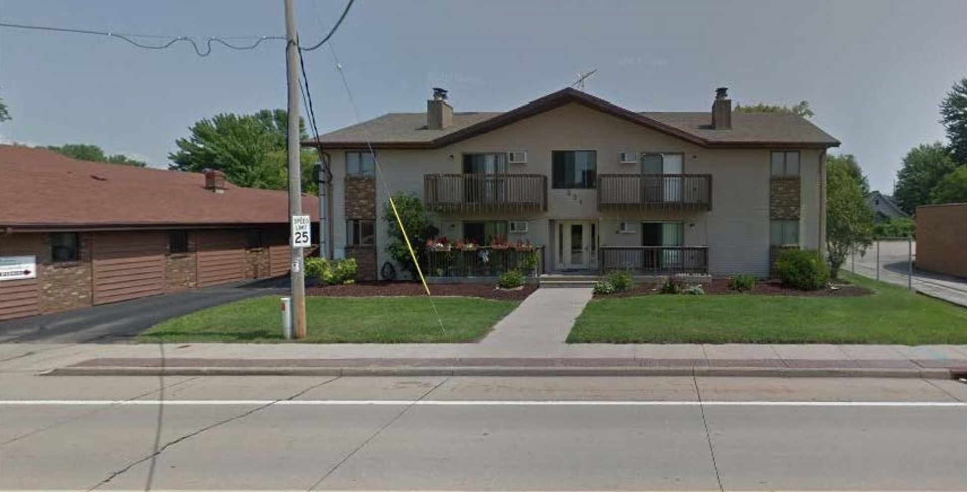 Neenah Apartment: 331 1st Street