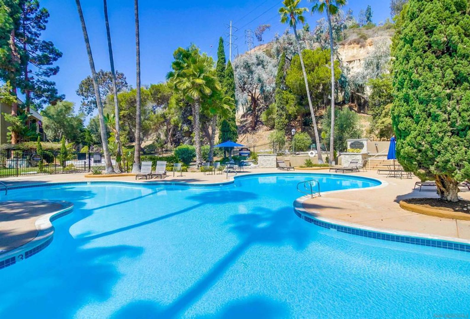 San Diego Condo: 6304 Friars Rd