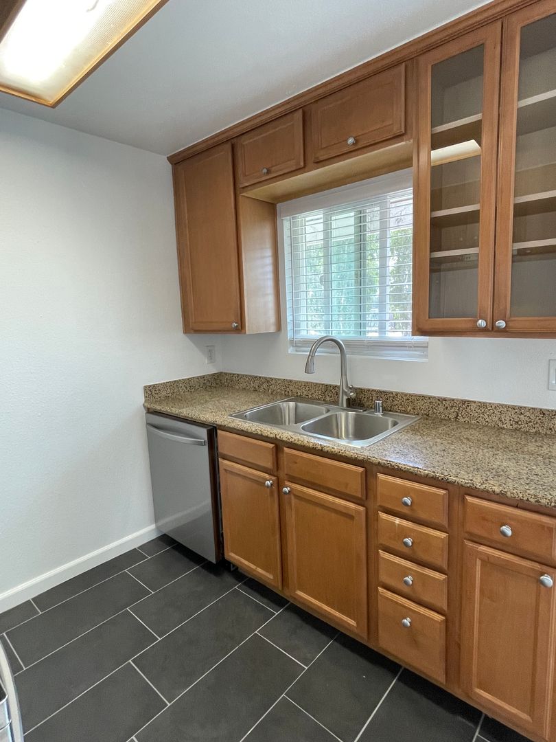 6333 College Grove Way 3 of 12