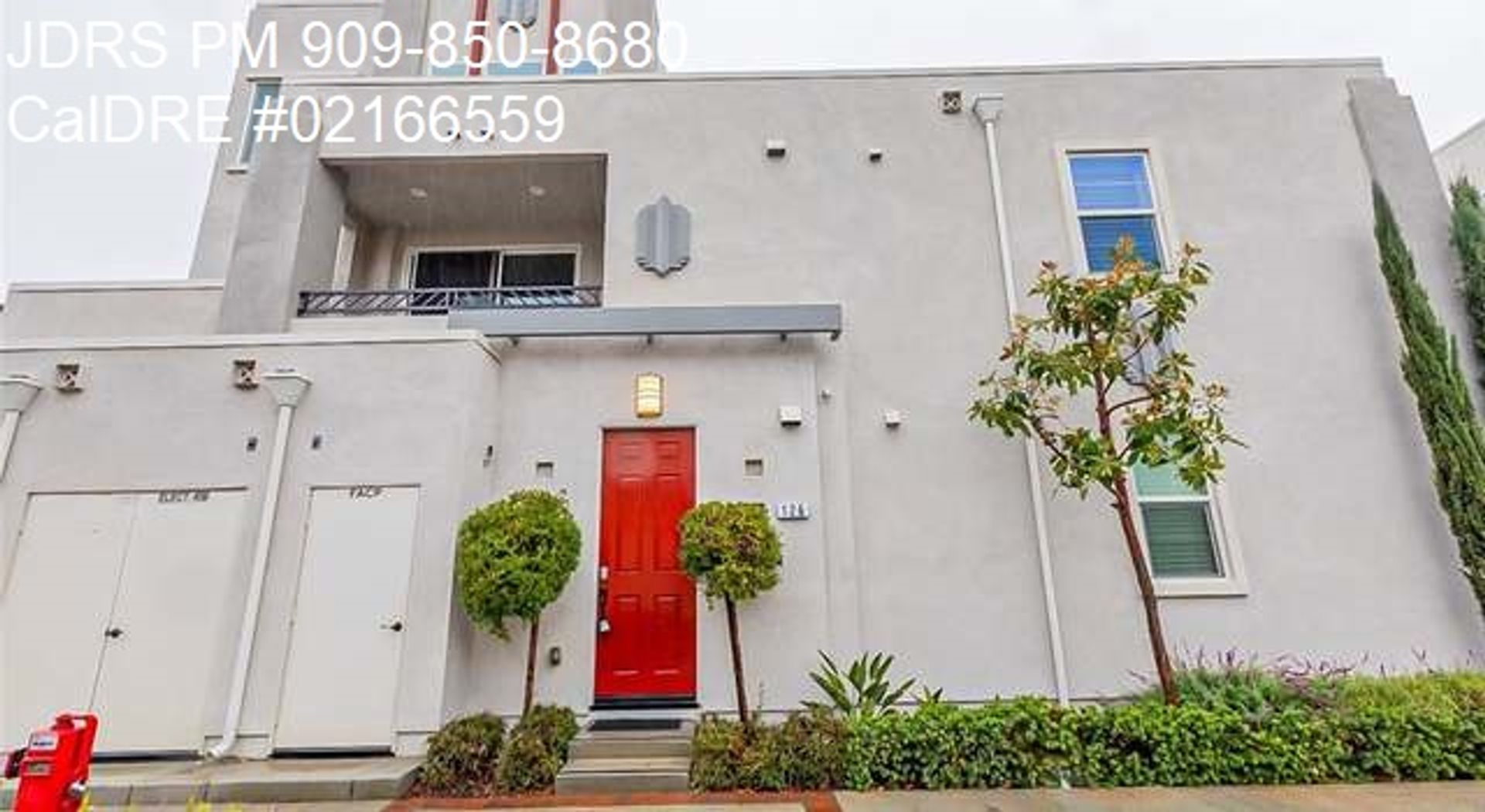 Upland House: 126 Macintosh Way