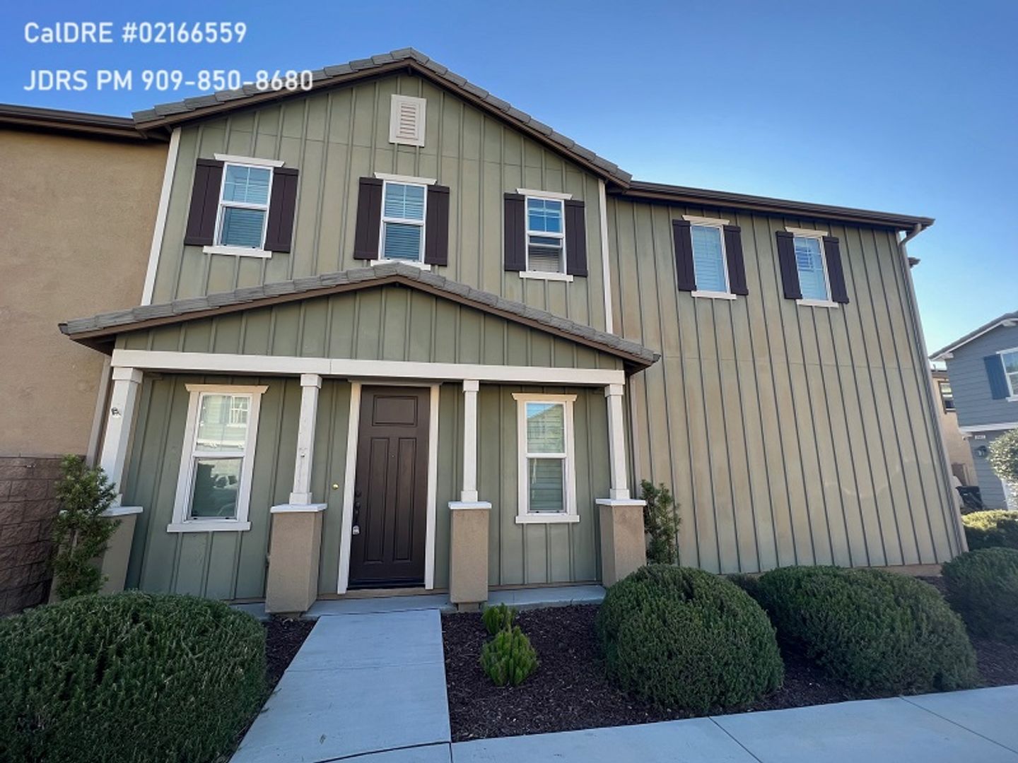 Ontario House: 2061 E. Journal Privado