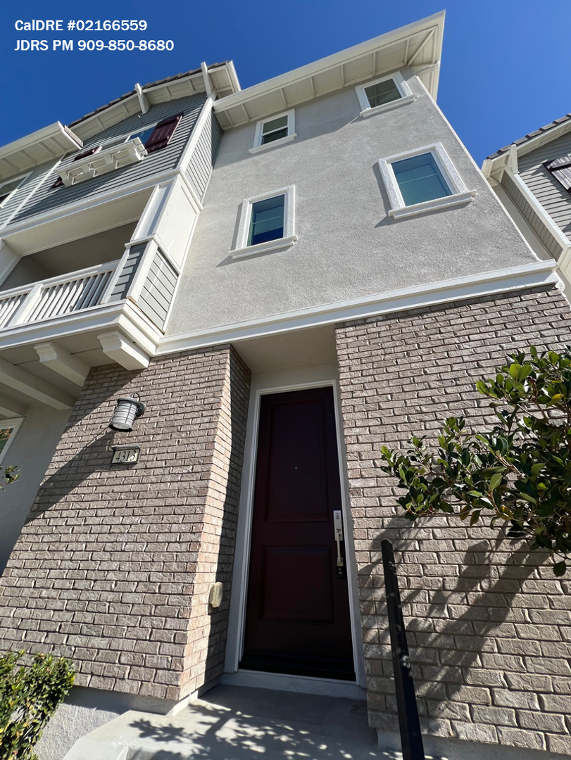 Yorba Linda House: 4313 Canyon Coral Lane