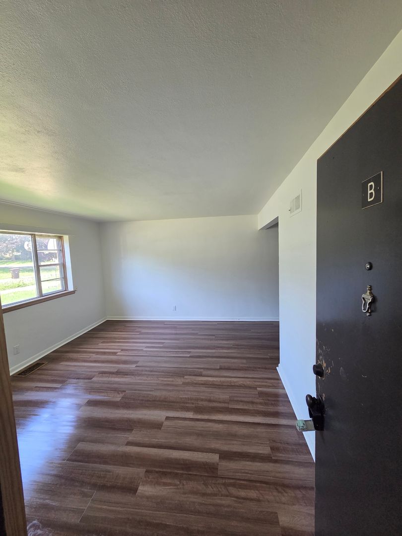 Peoria Apartment: 2908 Rockwood