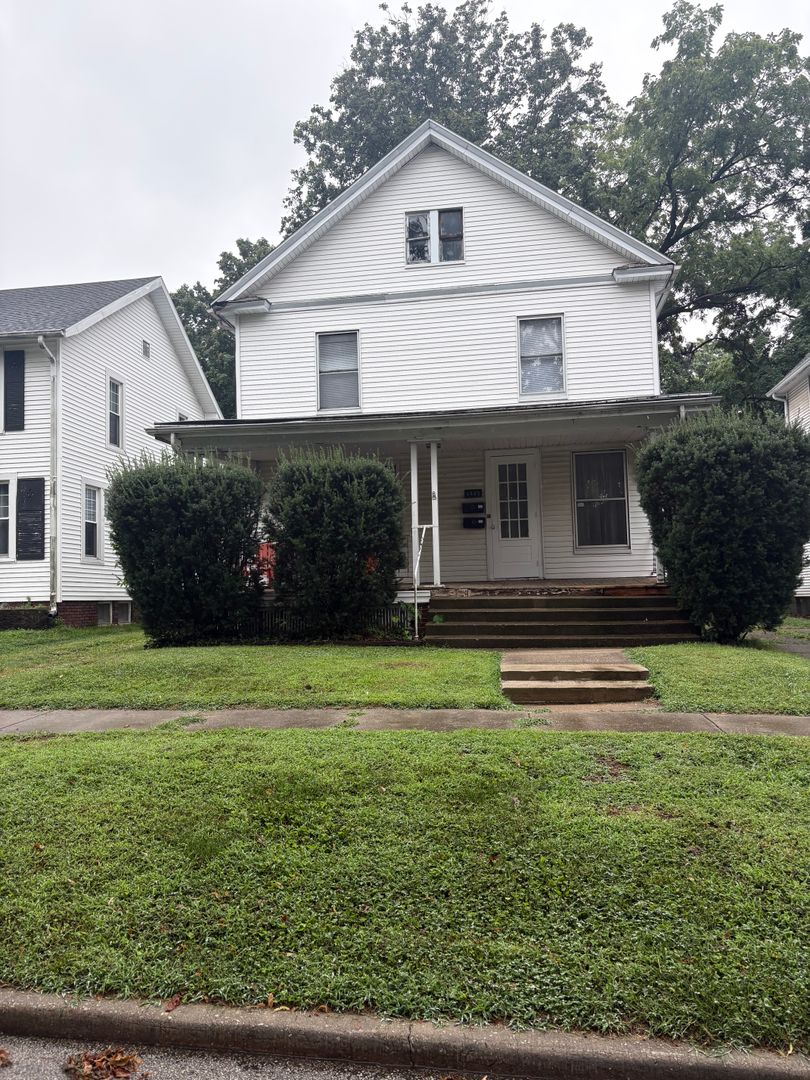 Decatur Apartment: 1441 W Wood St