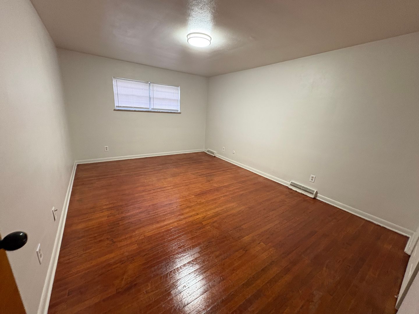 Peoria Apartment: 2902 Rockwood