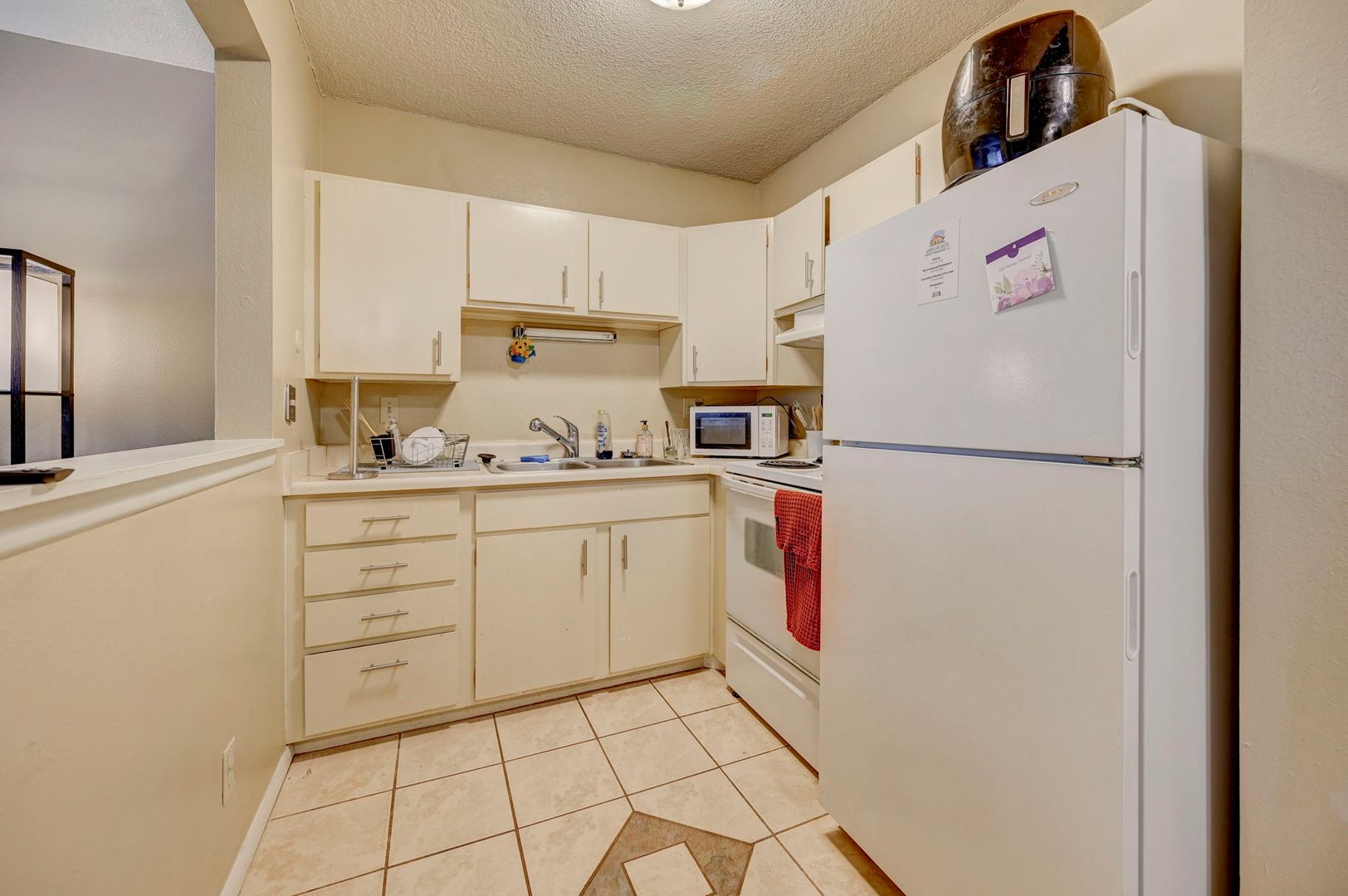 Colorado Springs Apartment: 229 North Hancock Avenue