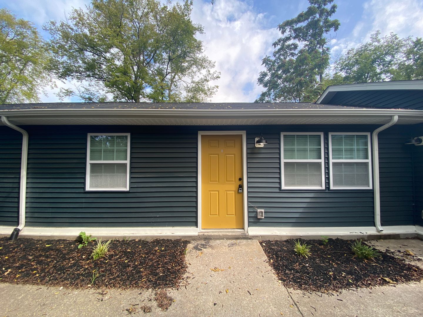 Nashville Apartment: 612 41st Ave N