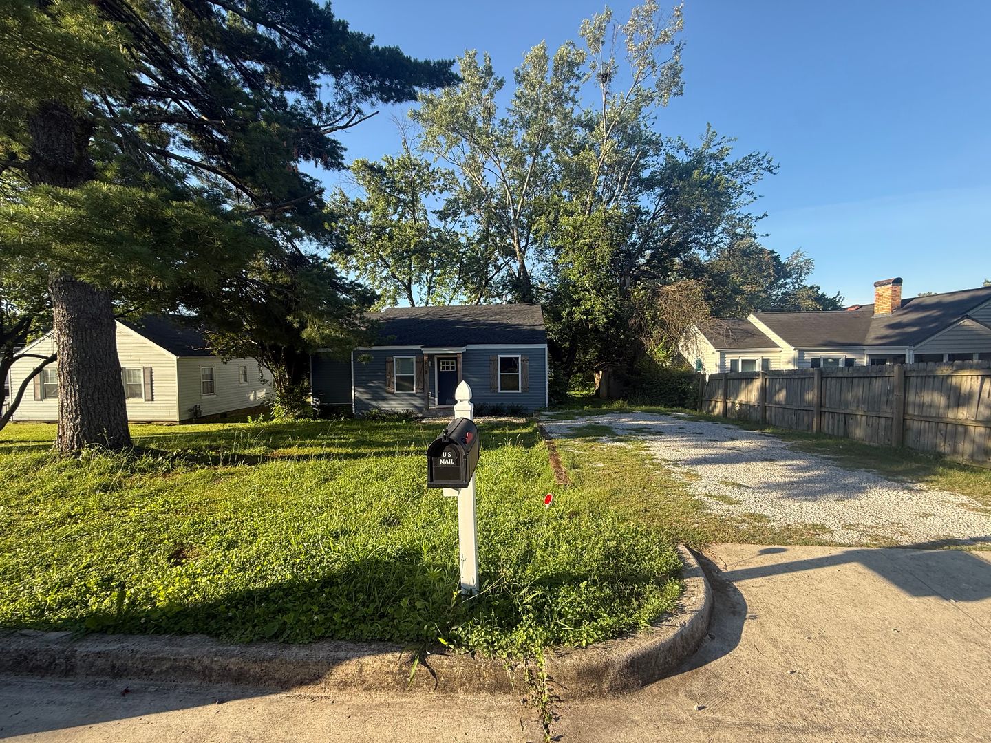 Huntsville House: 3913 Pine Ave SW