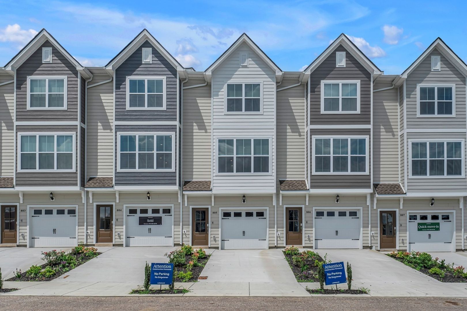 Chapel Hill House: 1205 Harper Lndg