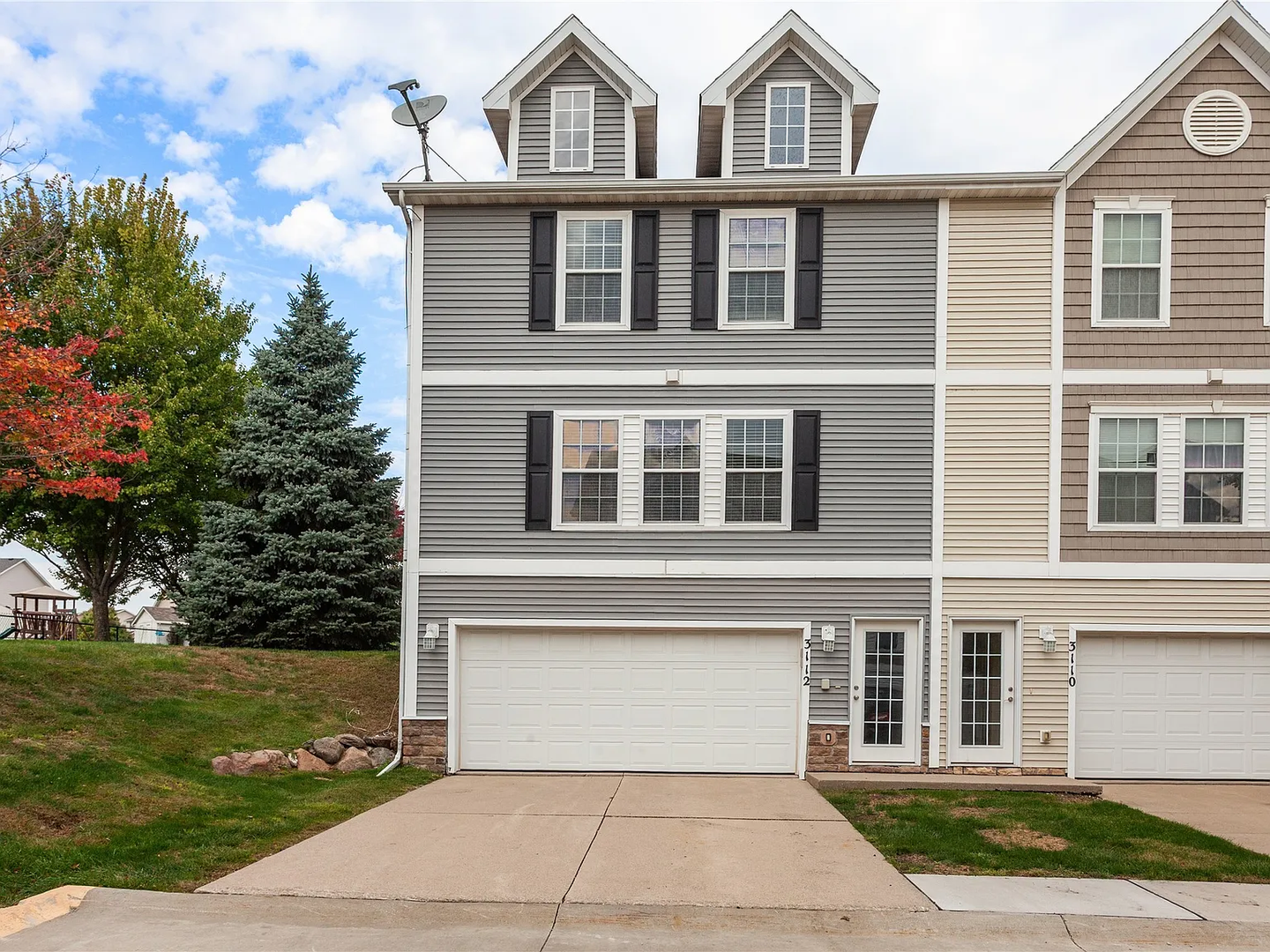 Ankeny Townhome: 3112 SW Sharmin Ln