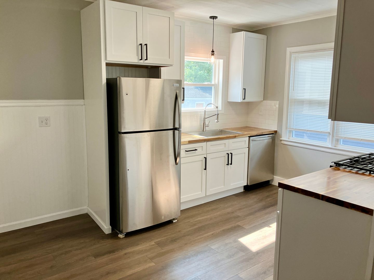 Buffalo Apartment: 109 Unger Ave.