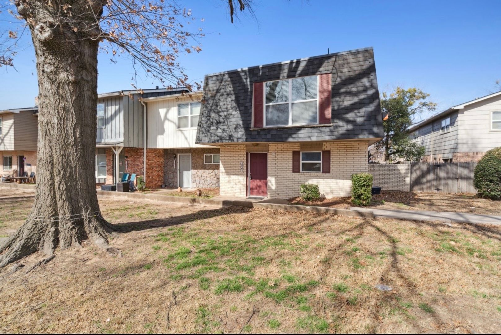 Norman Apartment: 1811 Cherry Stone St