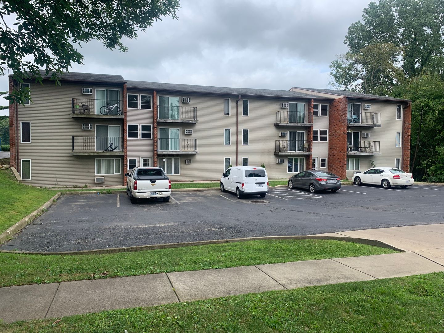 Norwalk Apartment: 133 N West Street - A7