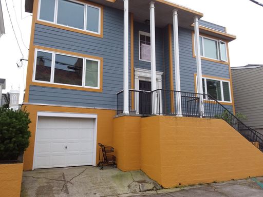 Charming Apartment In Historic Astoria For Rent – photo 1