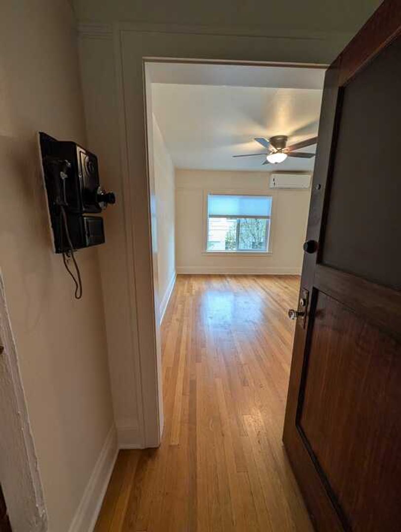 Portland Apartment: 635 NE 23rd Avenue
