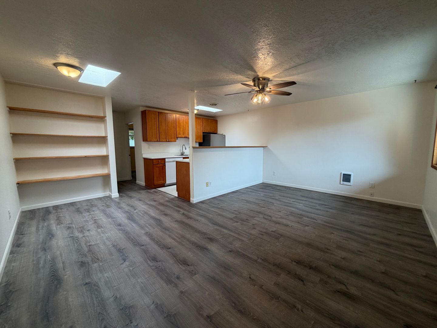 Portland Apartment: SE 27th Ave