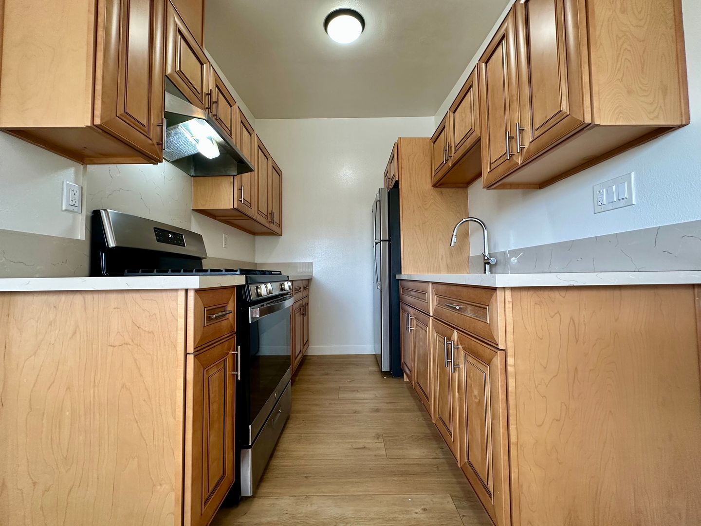 Inglewood Apartment: 652 E. 97th Street