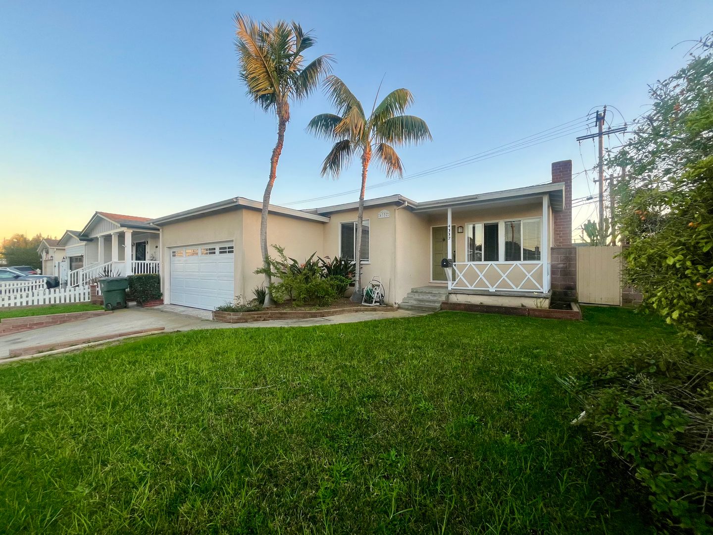 Torrance House: 4332 W 230th Street