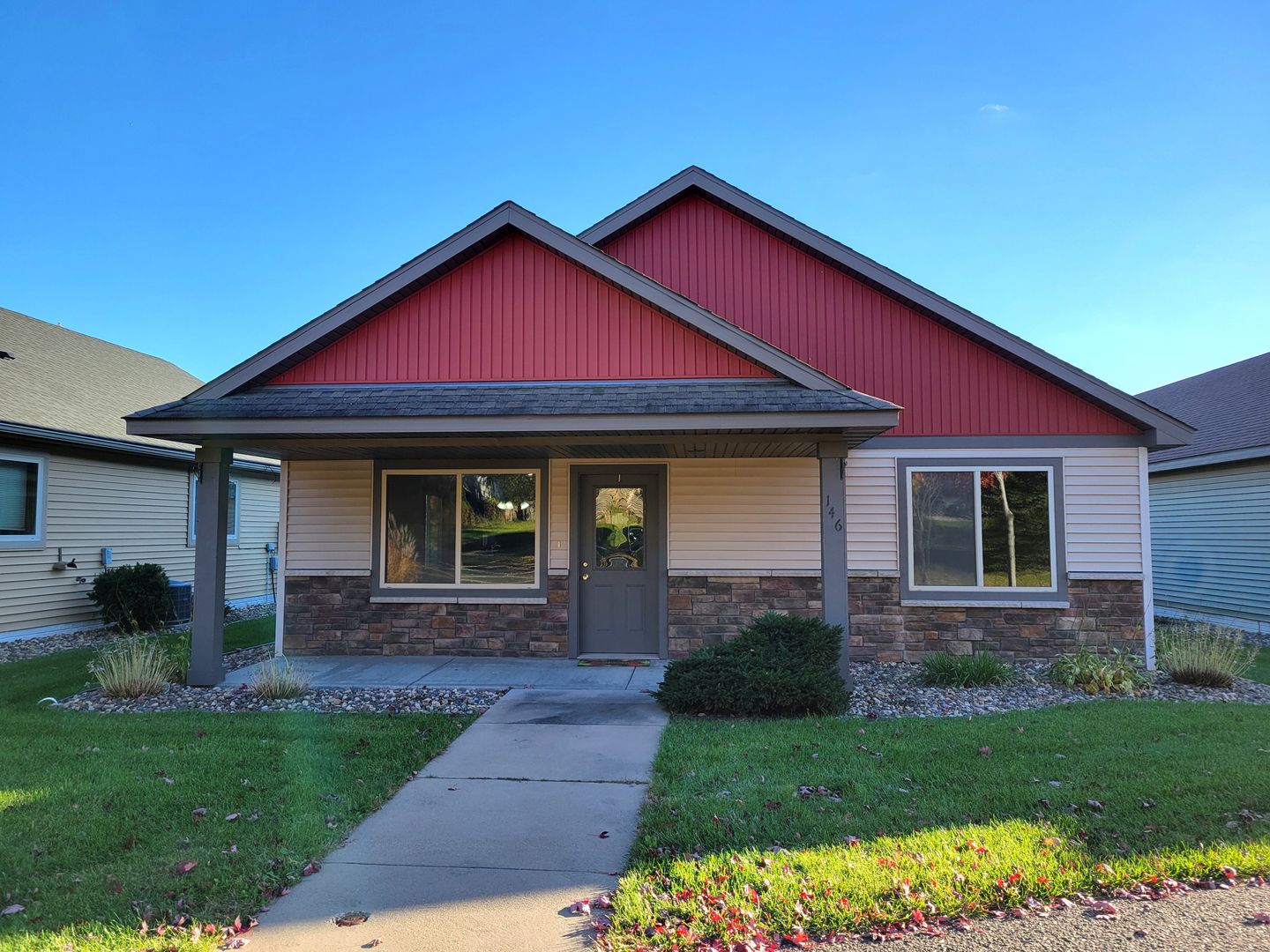 River Falls Townhome: 146 W. Cemetery Rd