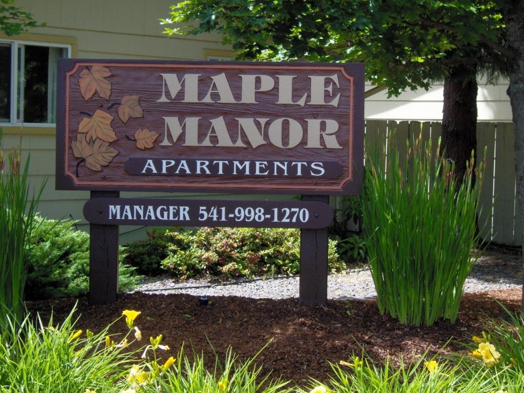 Junction City Apartment: 151-201 Maple Street