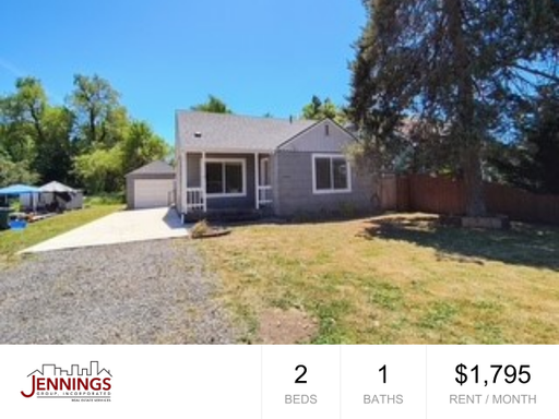 Adorable 2 Bedroom 1 Bath Single Story House with a Garage – photo 1