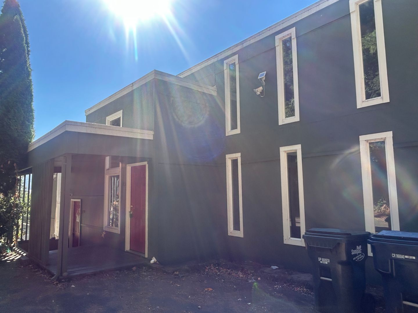 Eugene Apartment: 3494 & 3498 Onyx Pl.
