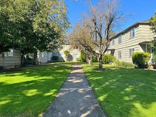 2 Bedroom/1Bathroom Apartment Available – photo 1