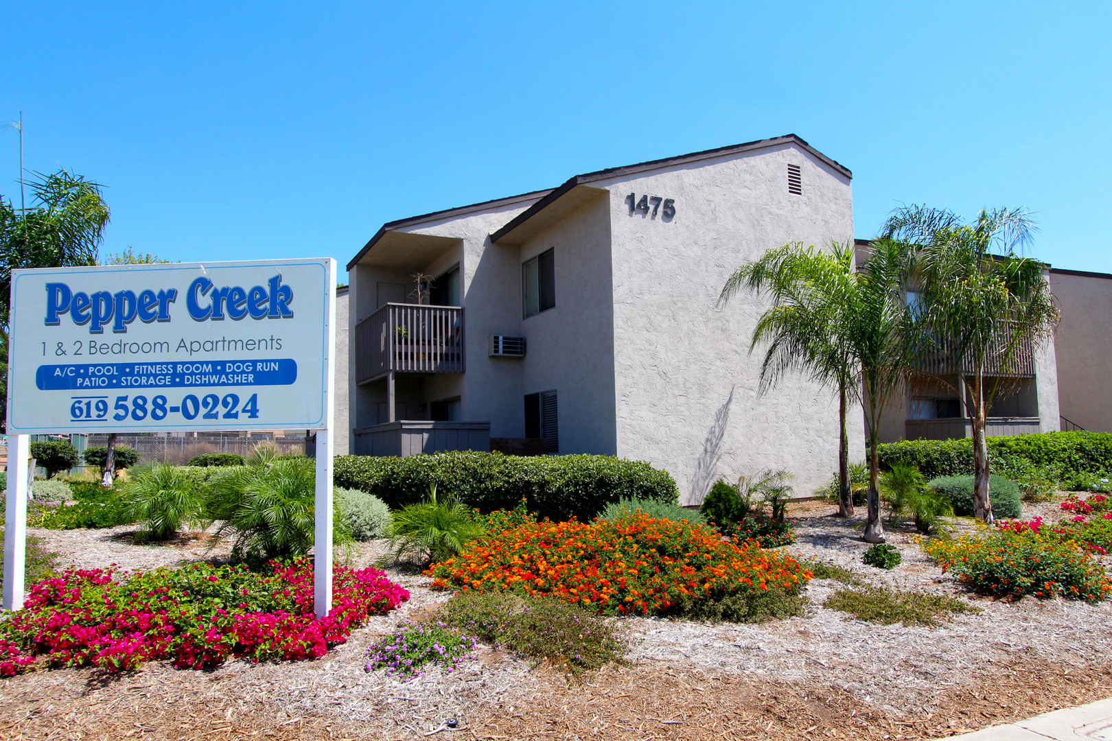 El Cajon Apartment: 1475 Graves Ave.