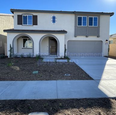 NEW 4 Bed in Solera Community – photo 1