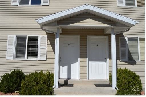 Cozy Cedar City Townhome – photo 1