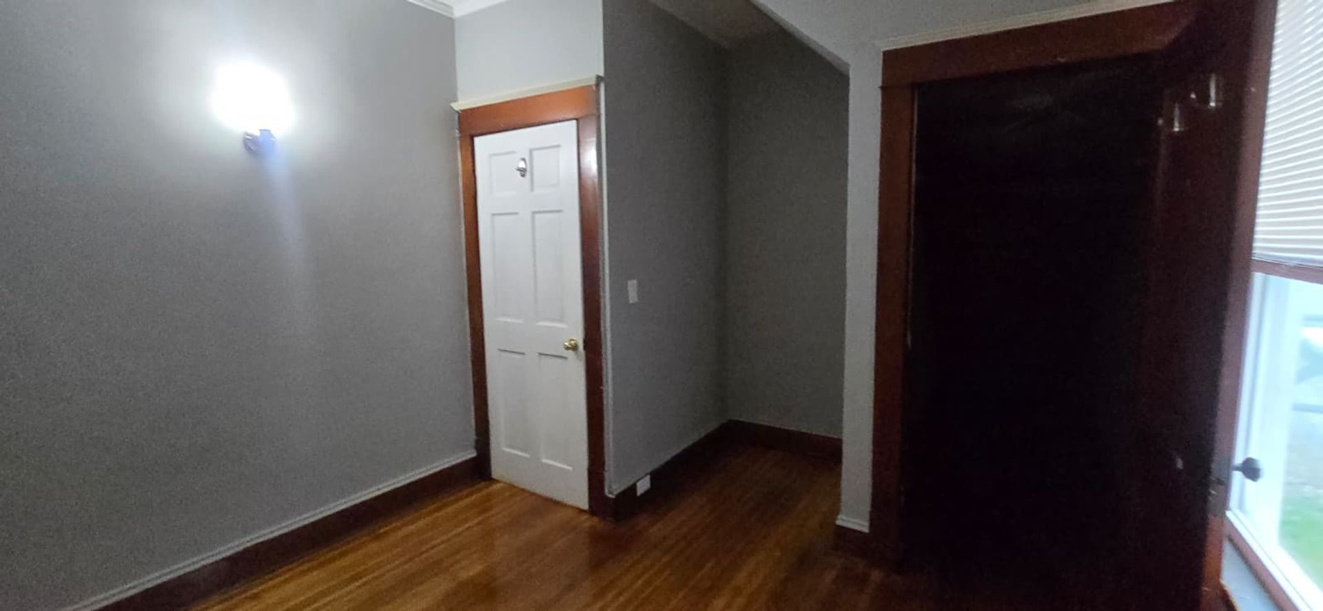 Albany Apartment: 222 Ontario St