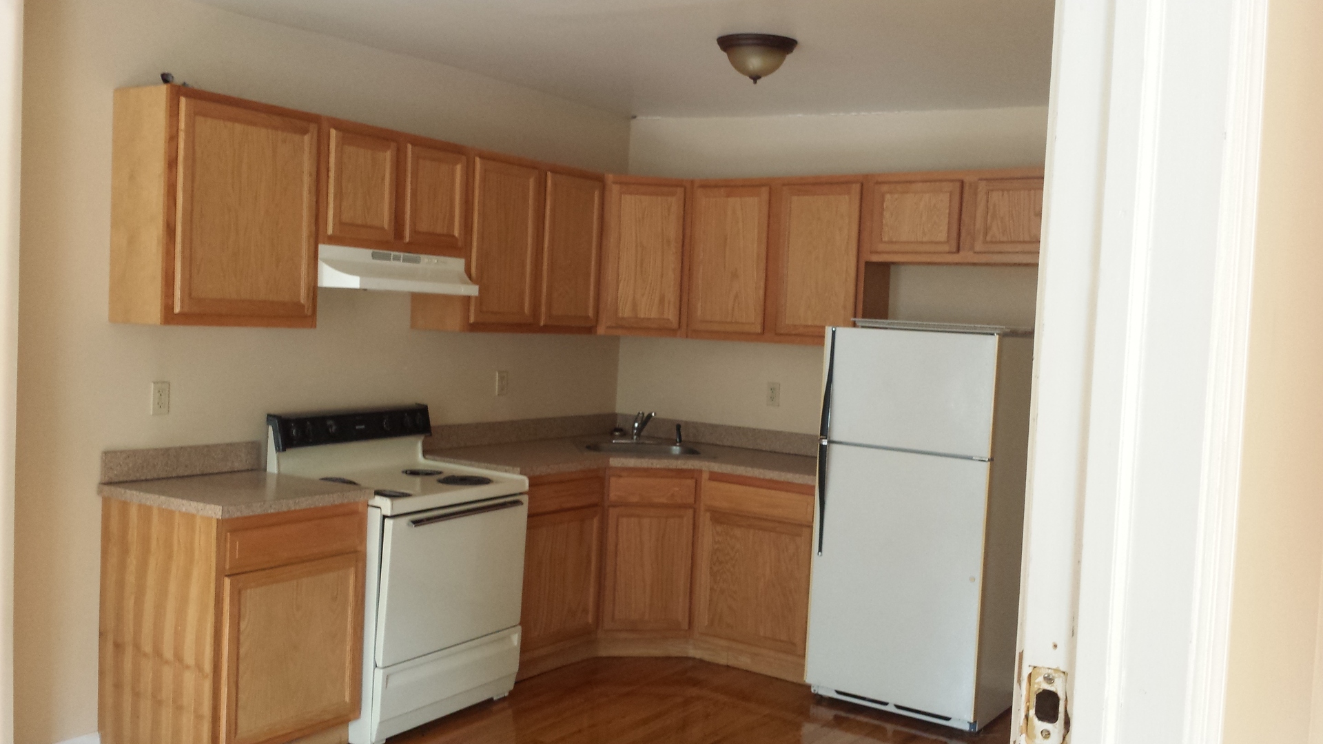 Albany Apartment: 51 Elberon Place