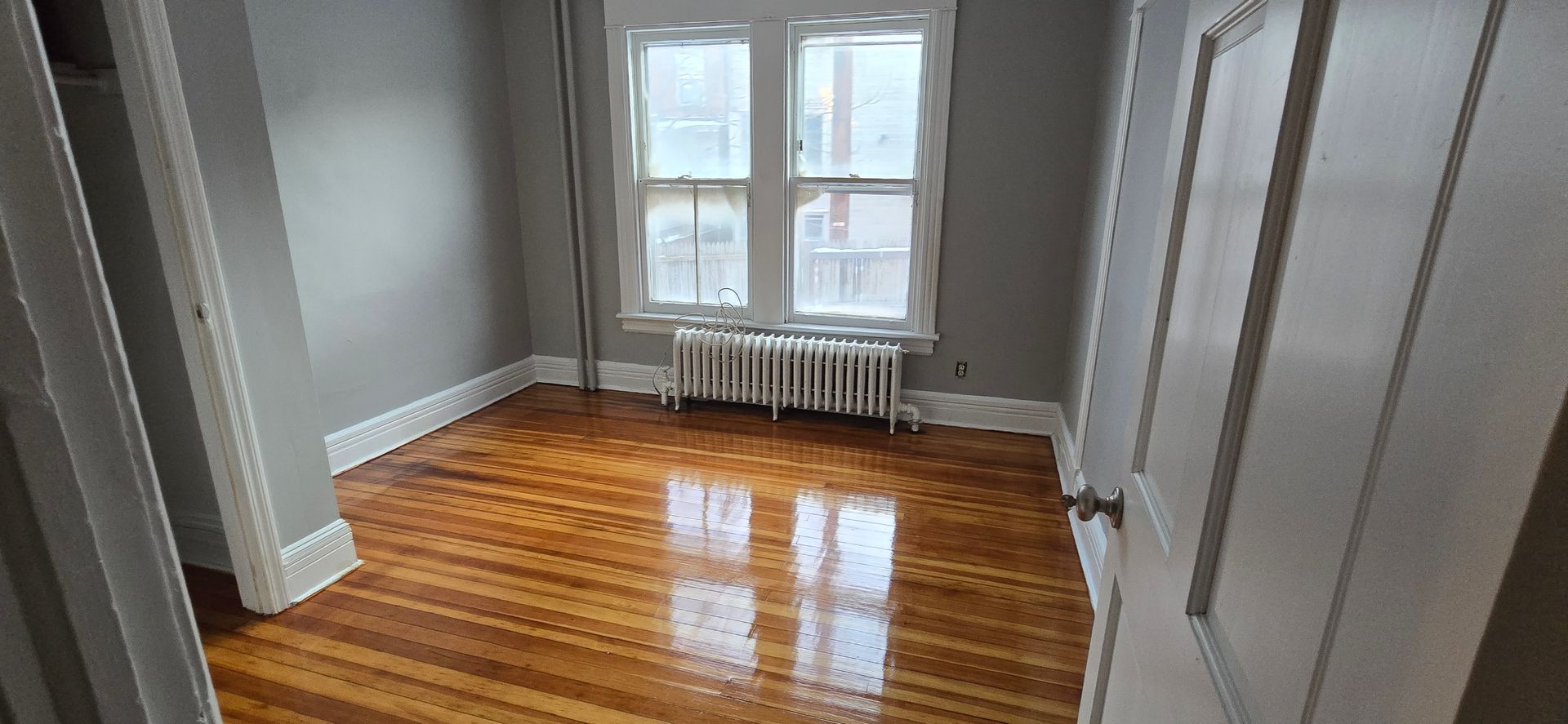Albany Apartment: 224 Ontario St