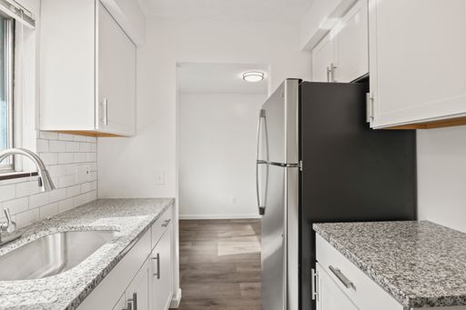 NEWLY RENOVATED 2 bed 1 bathroom apartment in greece/rochester – photo 1