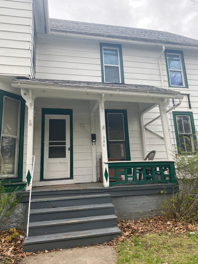 Rochester Apartment: 340-342 Pearl St