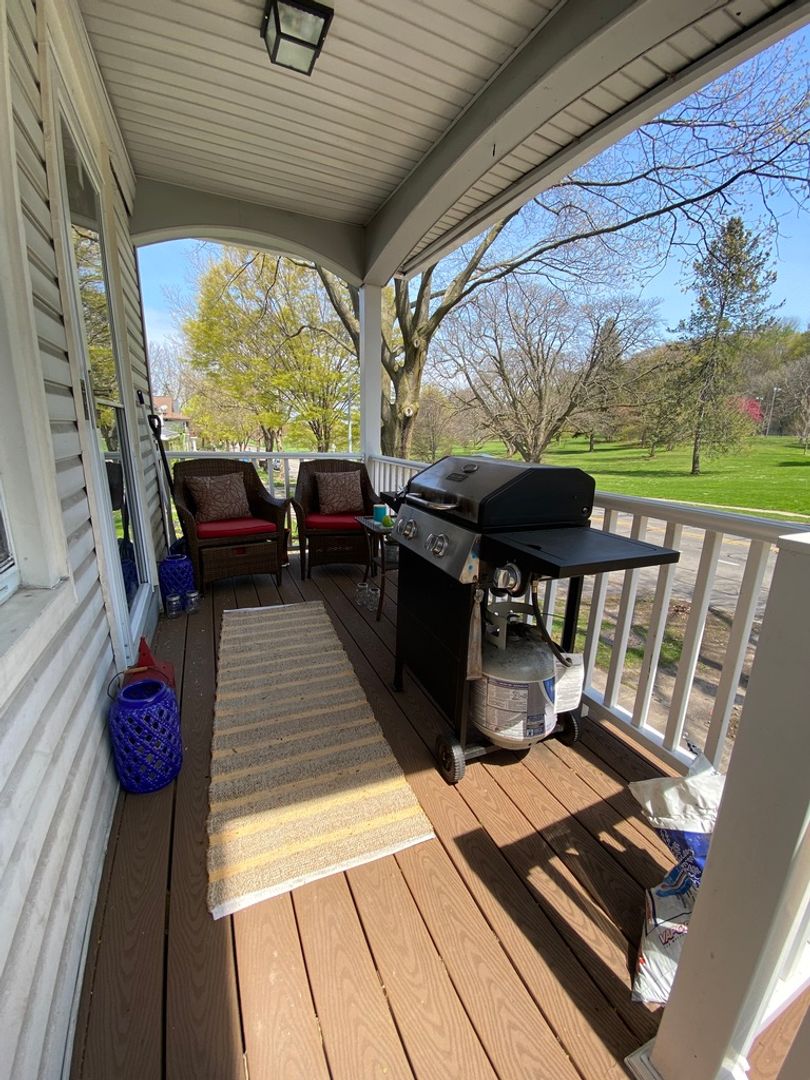 Rochester Apartment: 1176 Monroe Ave