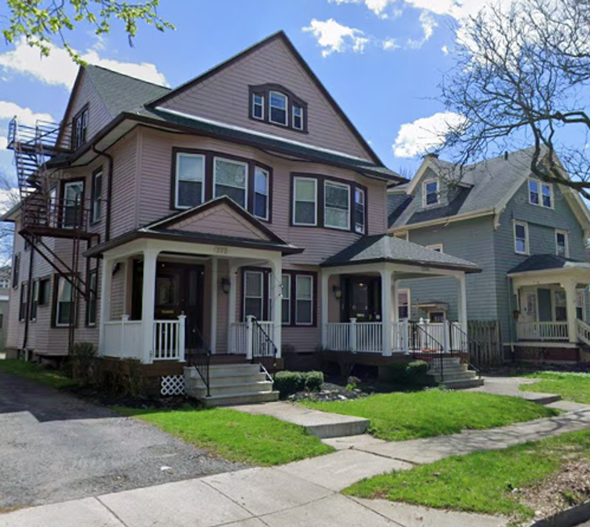 Rochester Apartment: 272-274 Meigs St