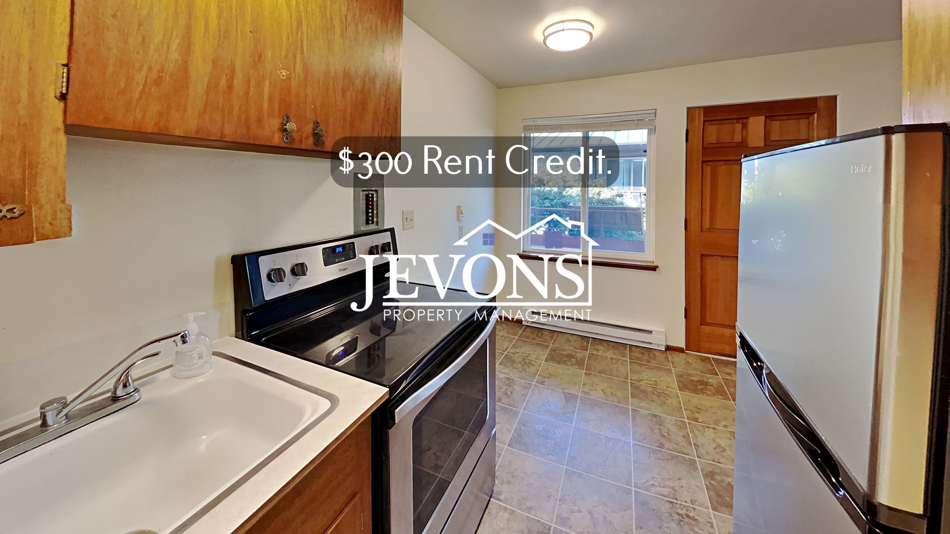 Seattle Apartment: 3035 64th Ave SW