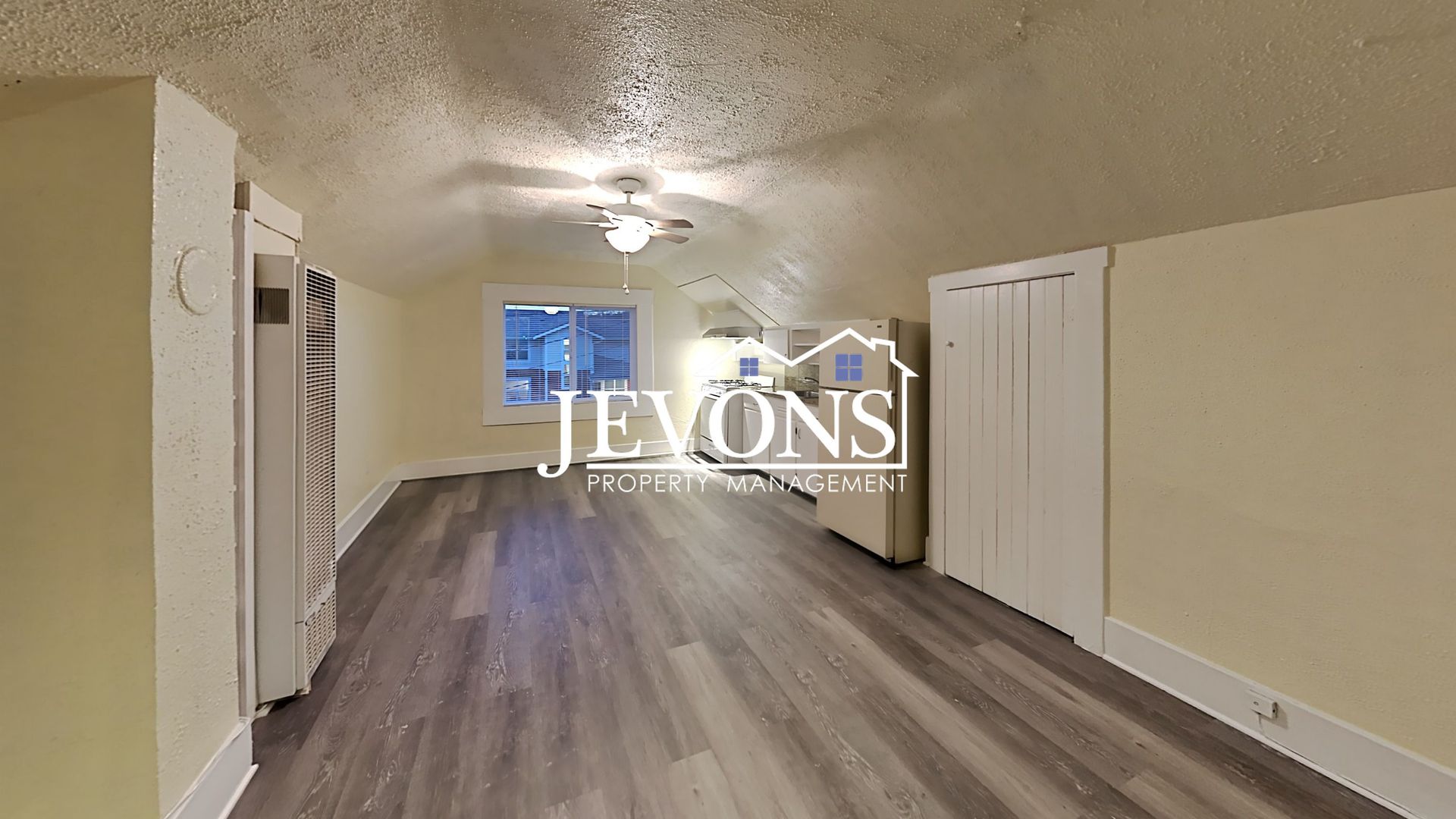 118 D St SW 4 of 8